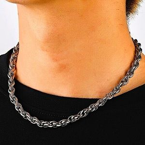 STAINLESS STEEL BRAIDED NECKLACE